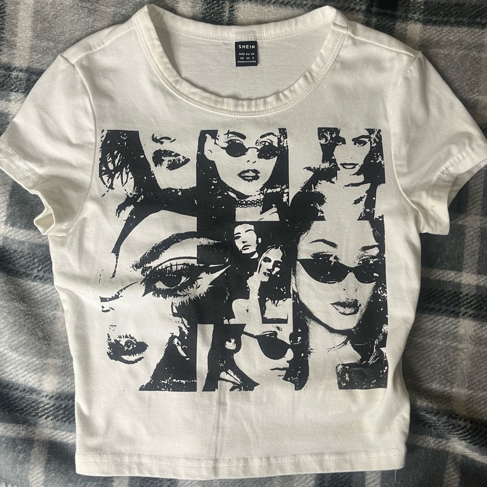 Graphic crop top